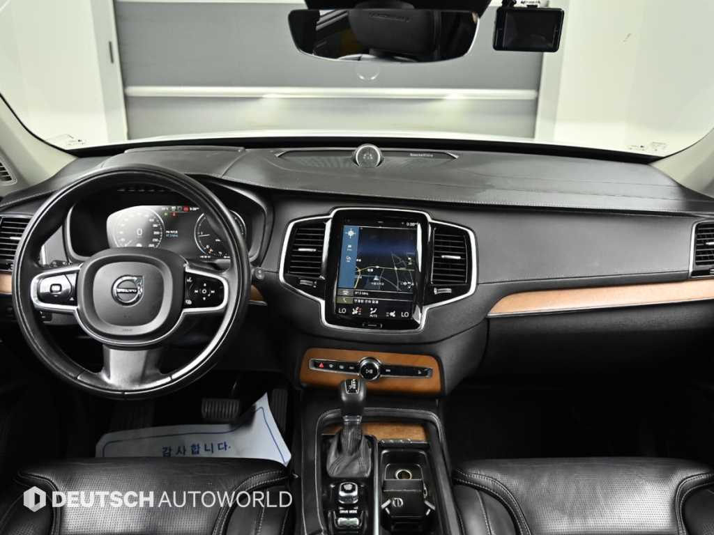 Volvo XC90 - Vista 7