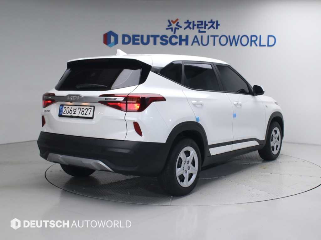 KIA Seltos - Vista 2