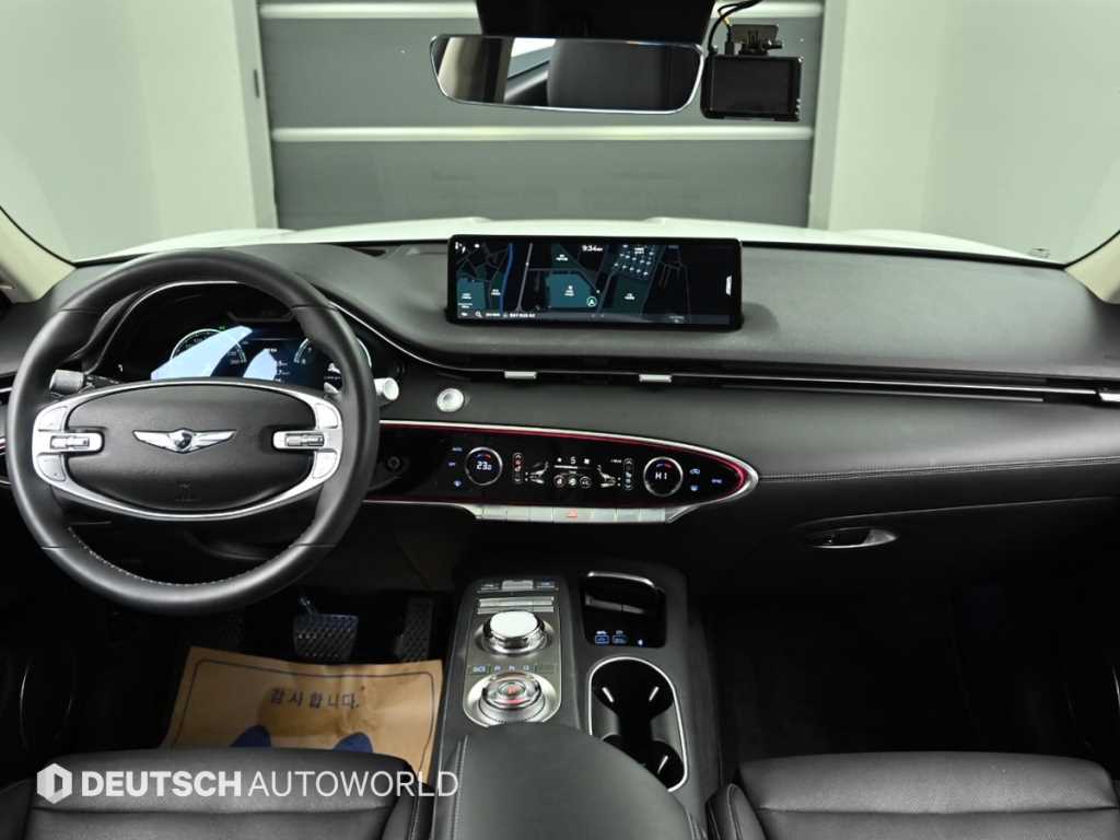 Genesis GV70 - Vista 7