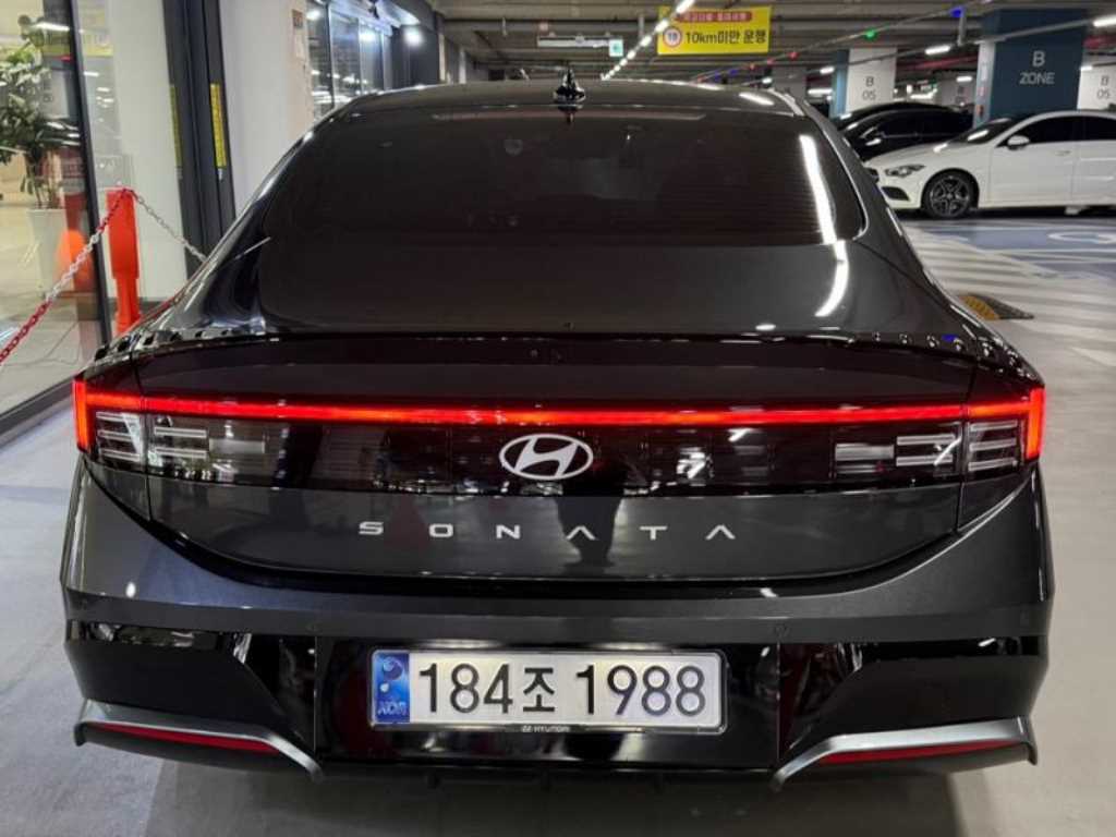HYUNDAI Sonata - Vista 5