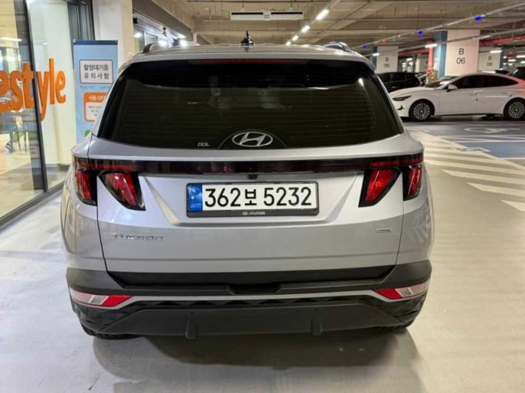 HYUNDAI Tucson - Vista 5