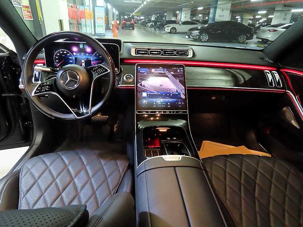 Mercedes Benz S Class - Vista 10