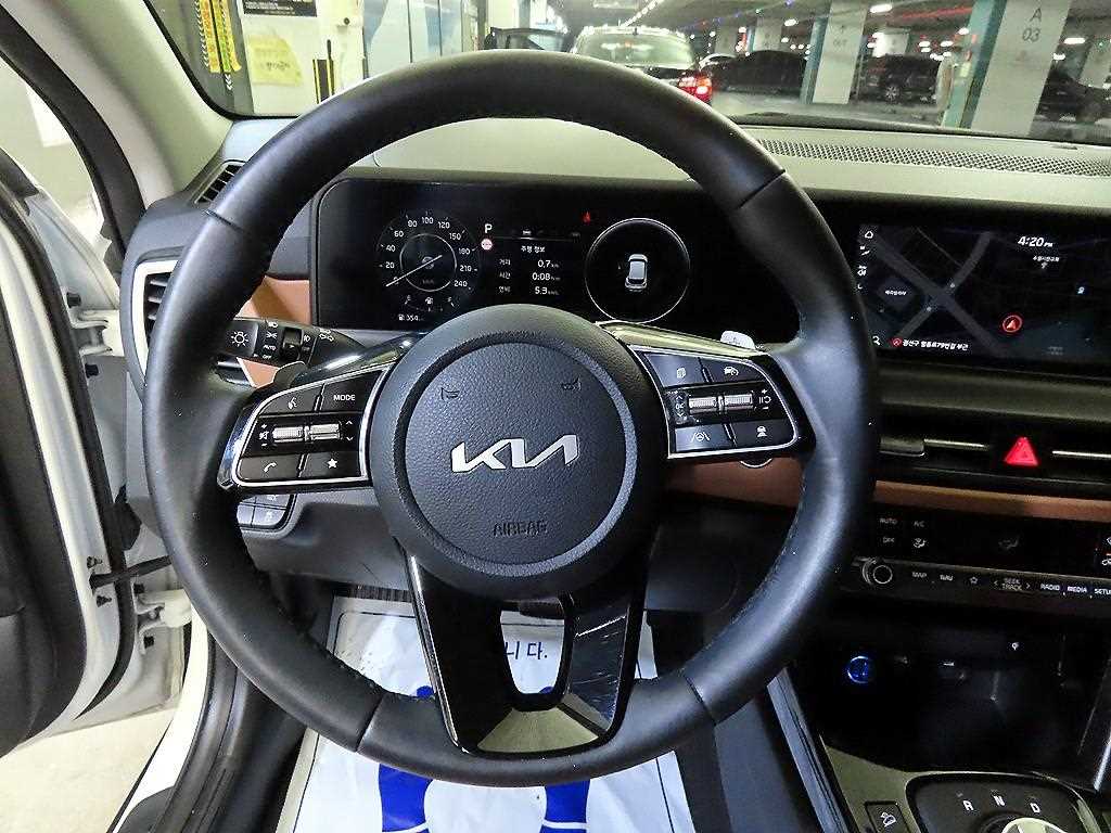 KIA Seltos - Vista 8