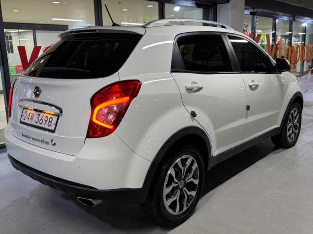 Ssangyong Korando - Vista 4