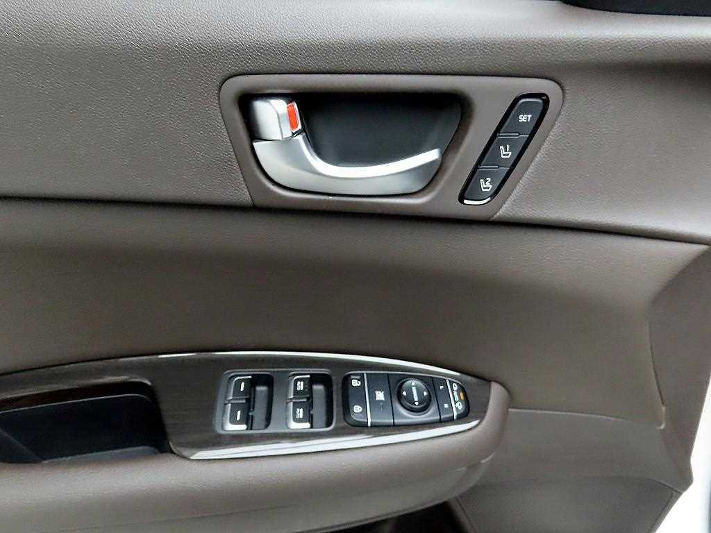 KIA K5 - Vista 11