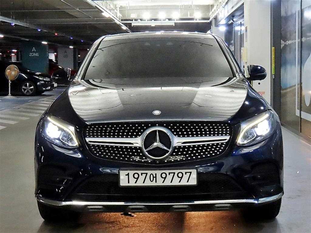 Mercedes Benz GLC Class - Vista 2