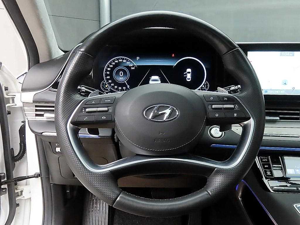 HYUNDAI Grandeur - Vista 9