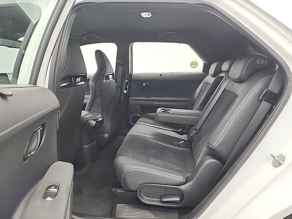 HYUNDAI Ioniq 5 - Vista 12