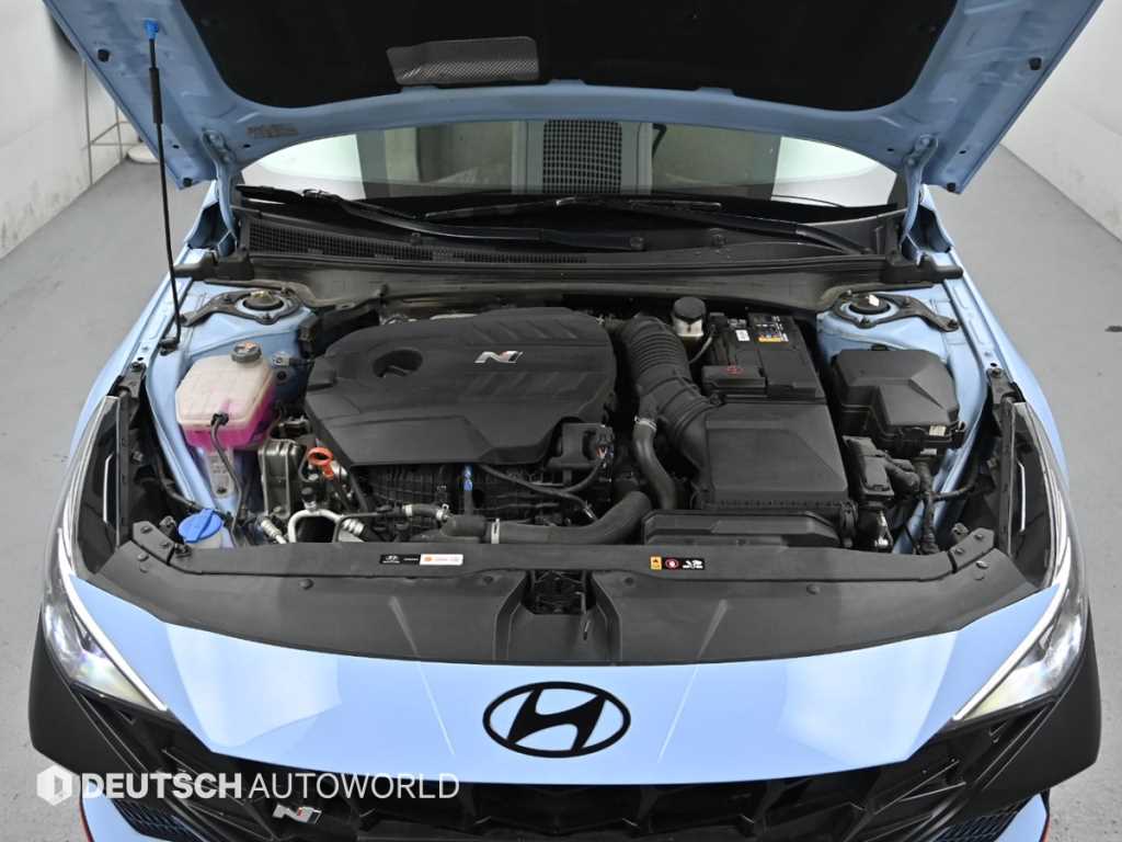 HYUNDAI Avante - Vista 6