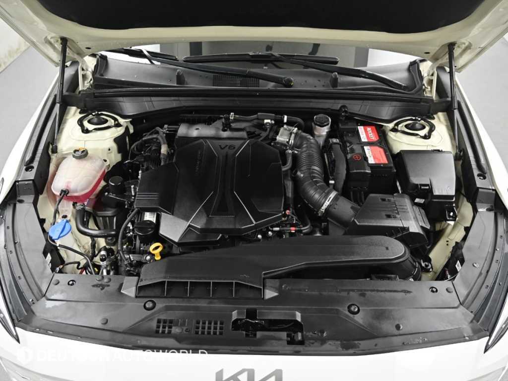 KIA K8 - Vista 6