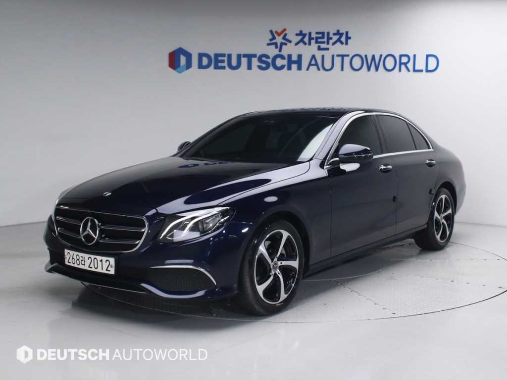 Mercedes Benz E class 2020 Azul - Importación desde Corea - HF Imports Iquique - Foto 1