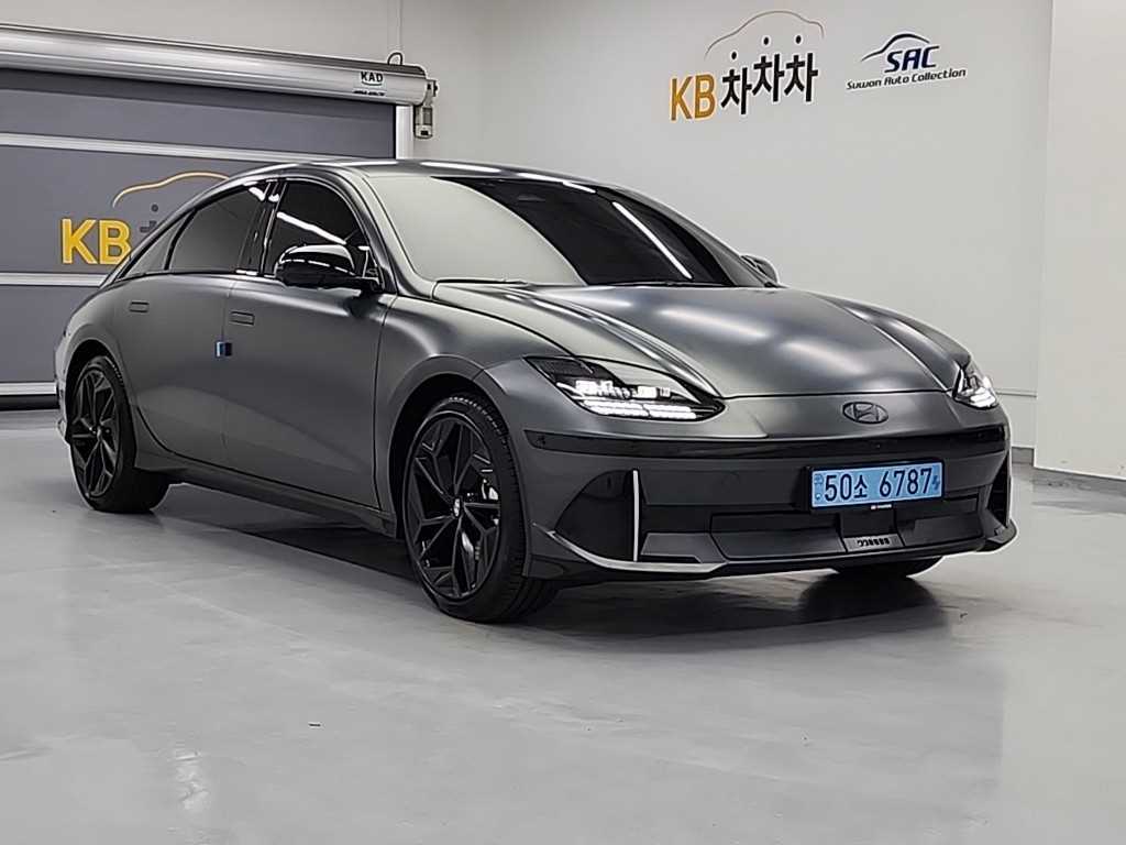 HYUNDAI Ioniq 6 - Vista 4
