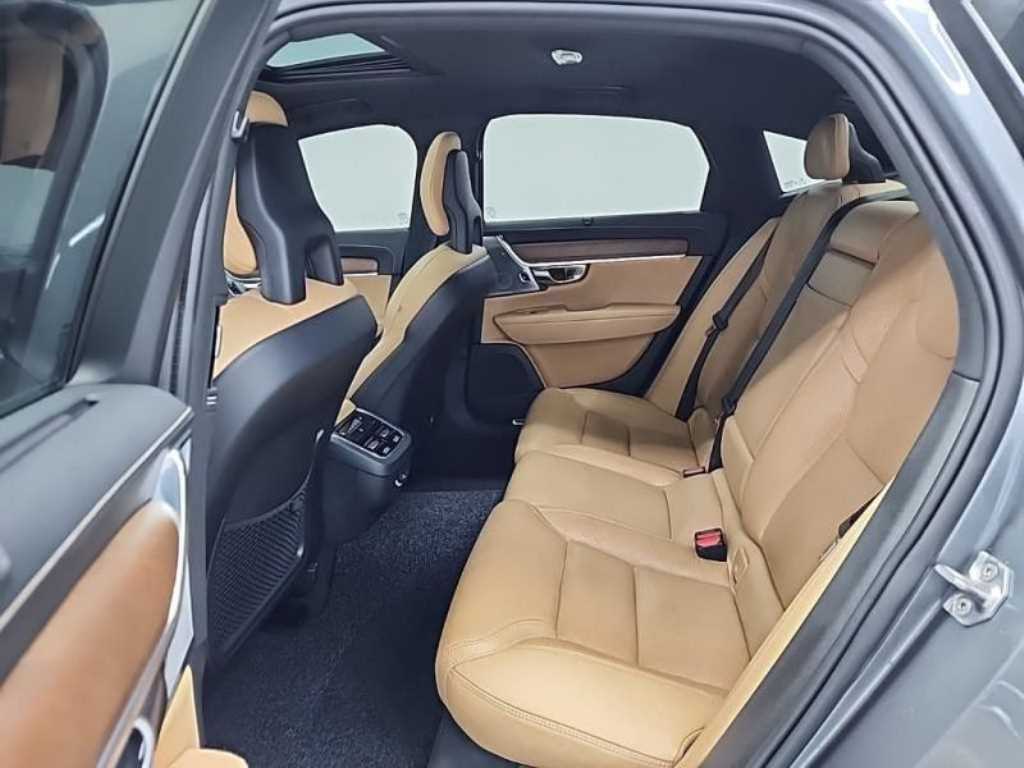 Volvo S90 - Vista 12