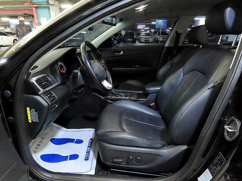 KIA K5 - Vista 6