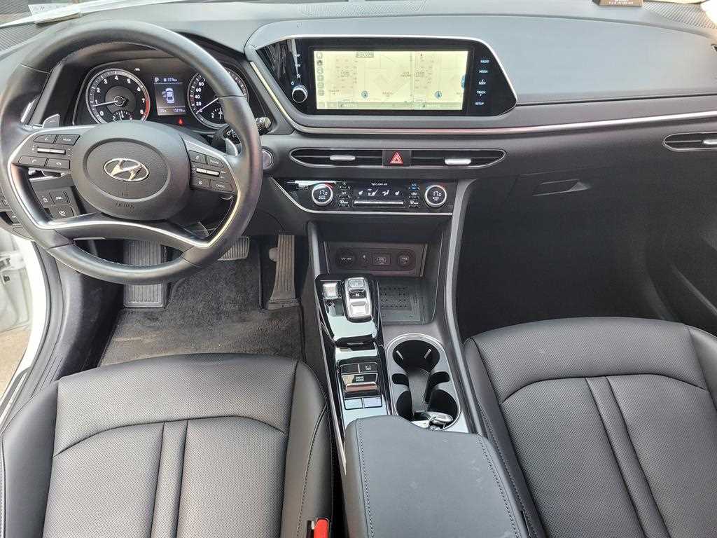 HYUNDAI Sonata - Vista 11