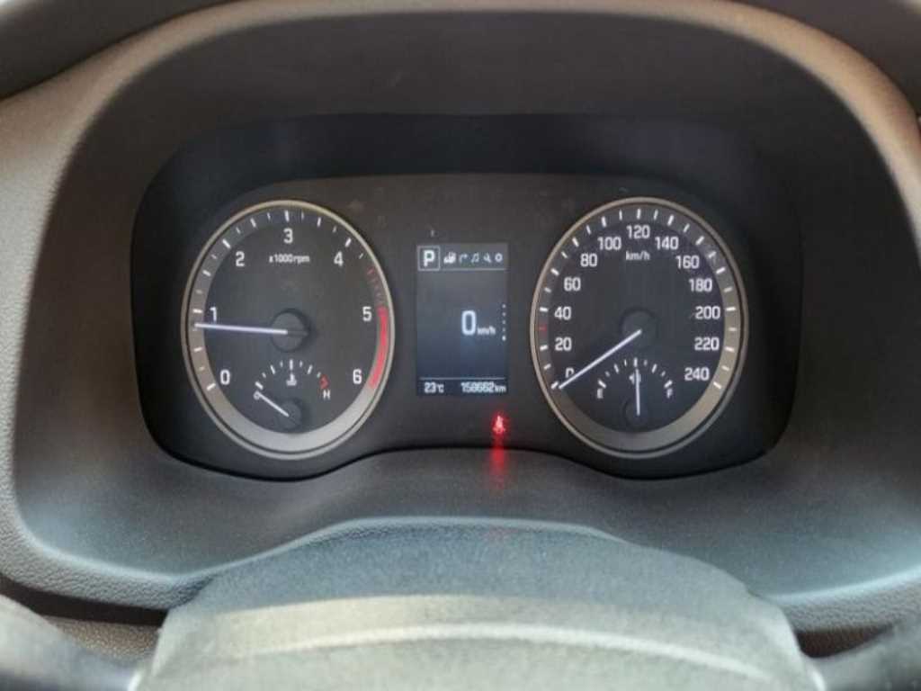 HYUNDAI Tucson - Vista 6