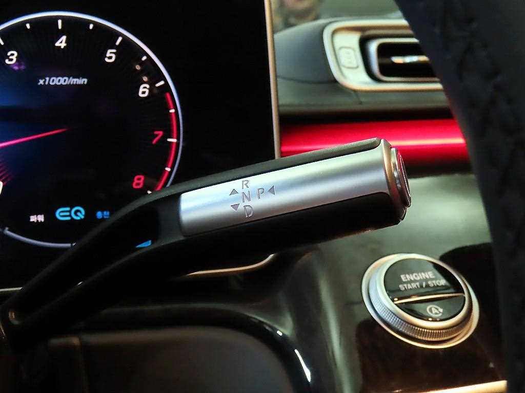 Mercedes Benz S Class - Vista 12