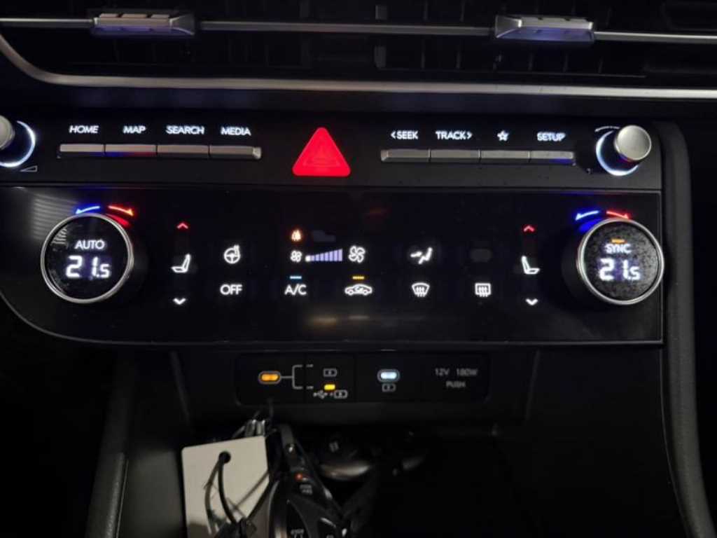 HYUNDAI Sonata - Vista 12