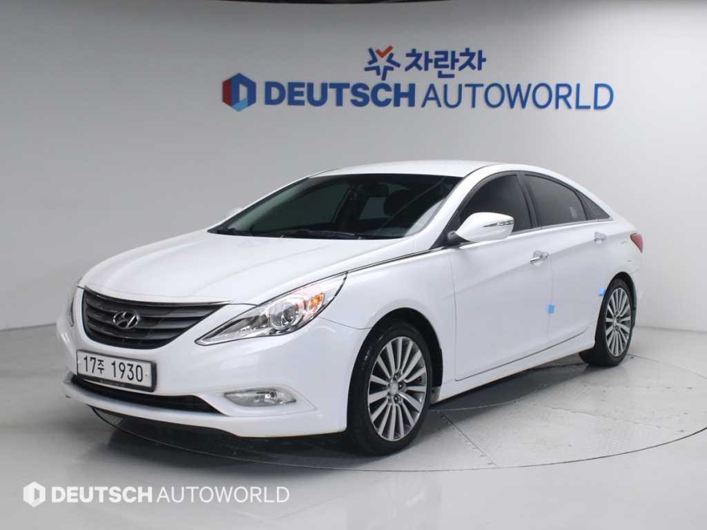 HYUNDAI Sonata 2012 Blanco - Importación desde Corea - HF Imports Iquique - Foto 1