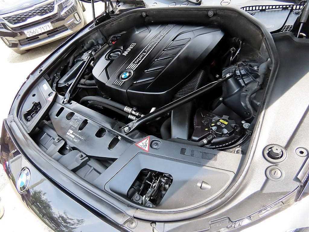BMW Gran Turismo 2014 Negro - Importación desde Corea - HF Imports Iquique - Foto 19