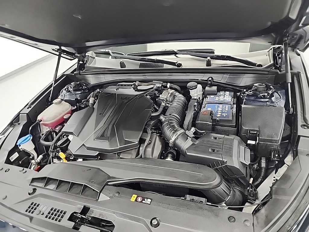 KIA K8 - Vista 5