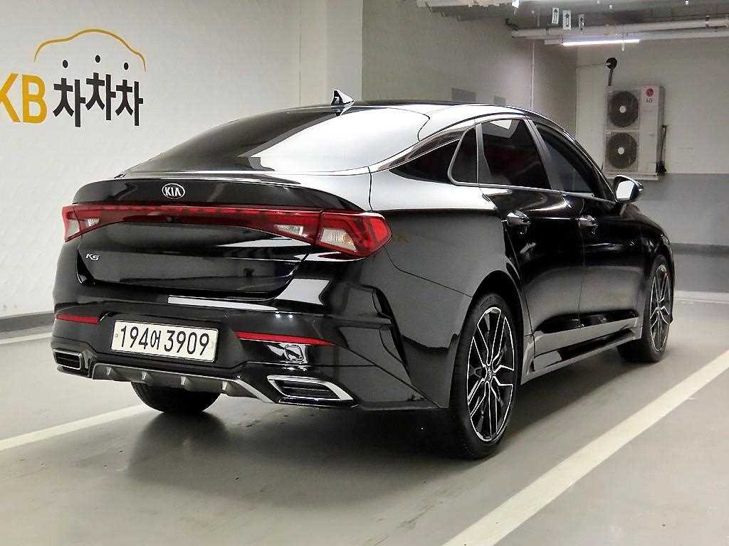 KIA K5 - Vista 4