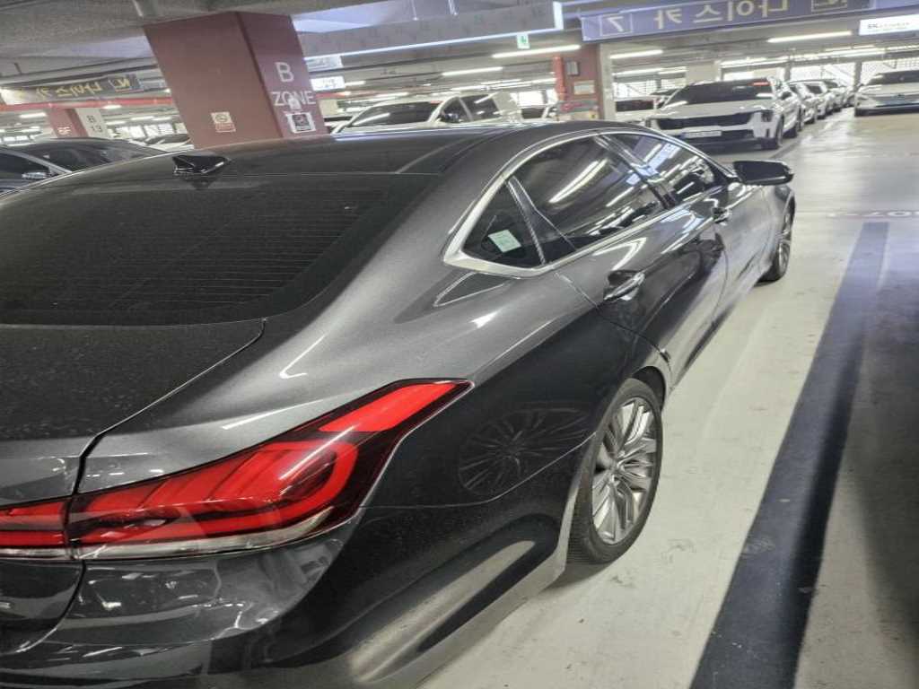 Genesis G80 - Vista 3