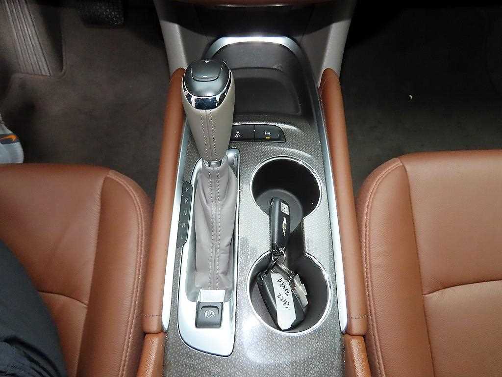 Chevrolet Malibu - Vista 10