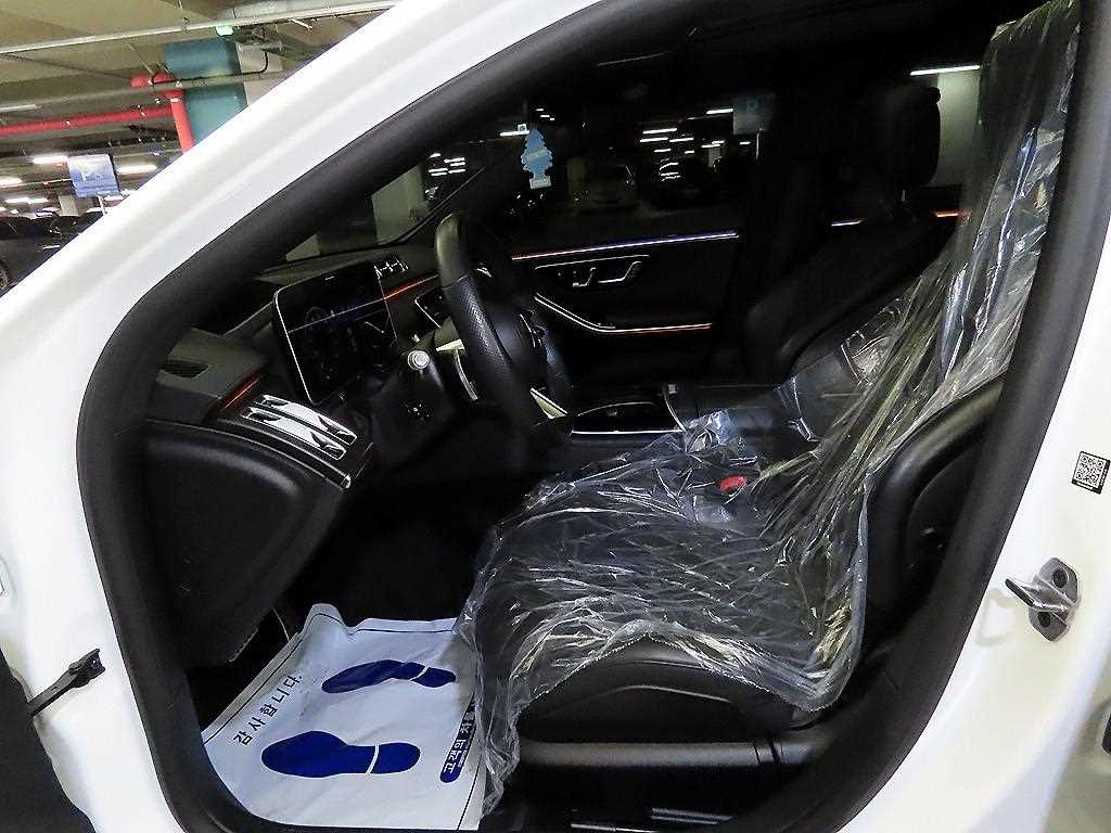 Mercedes Benz S Class - Vista 6