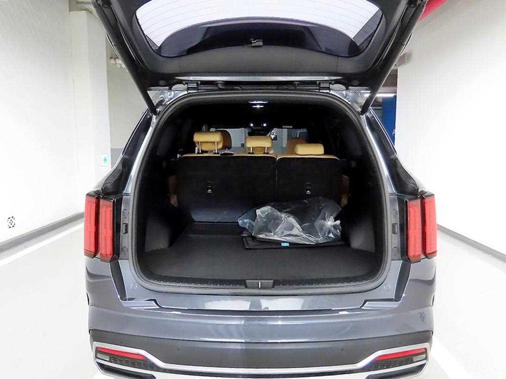 KIA Sorento - Vista 5