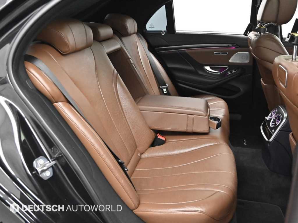 Mercedes Benz S Class - Vista 12