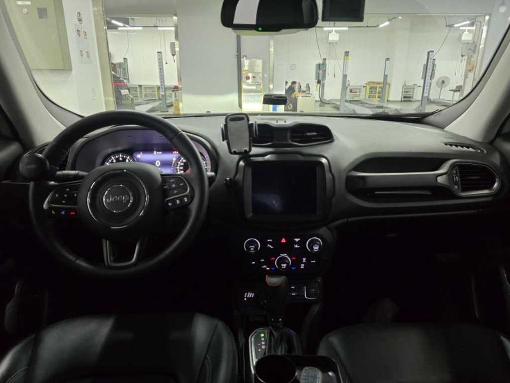 Jeep Renegade - Vista 9