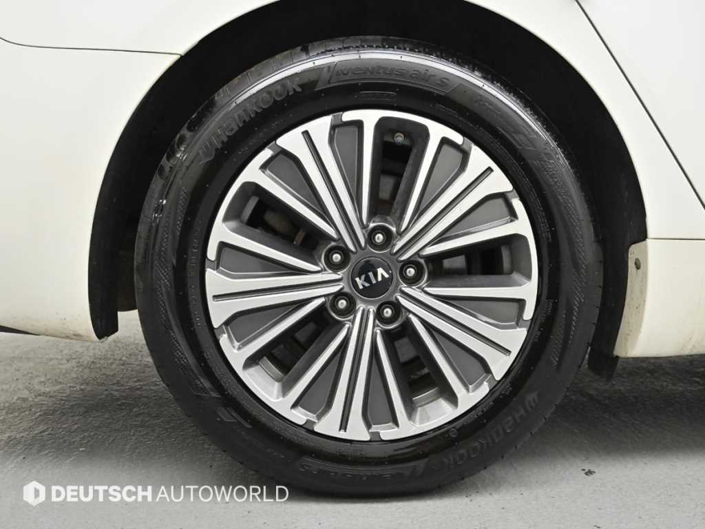 KIA K7 - Vista 5