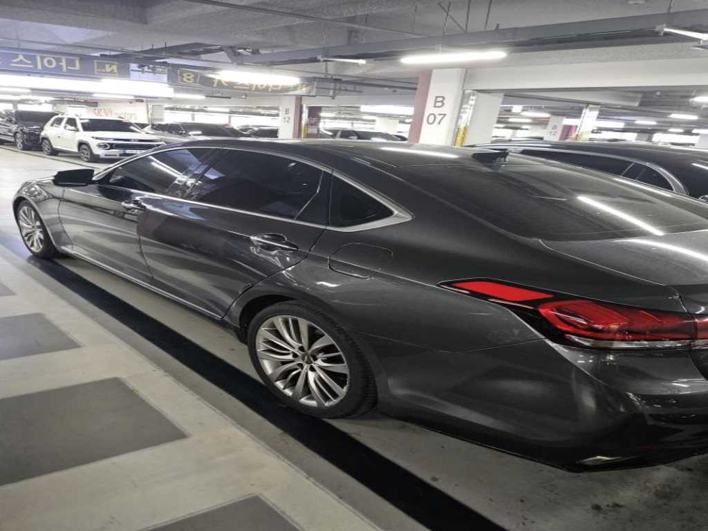 Genesis G80 - Vista 2