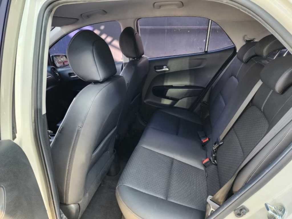 KIA Morning - Vista 8