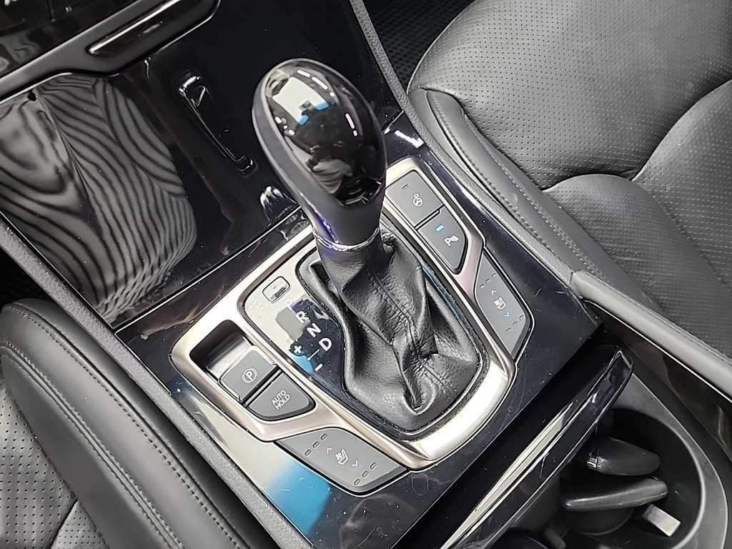 HYUNDAI Grandeur - Vista 8