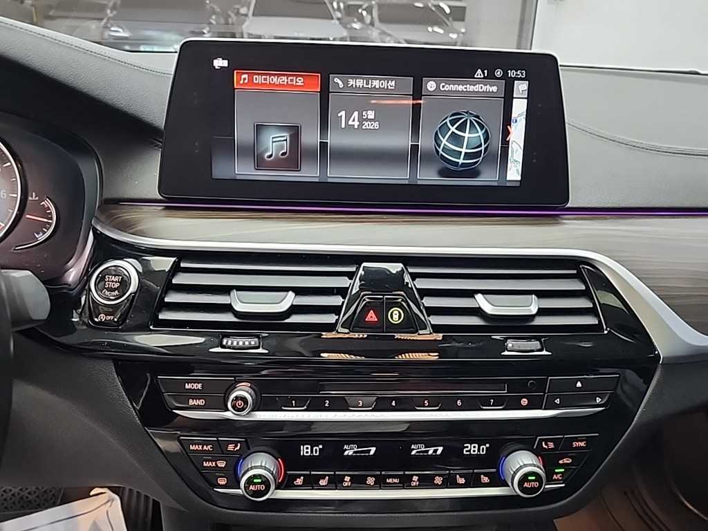 BMW 5 Series - Vista 10
