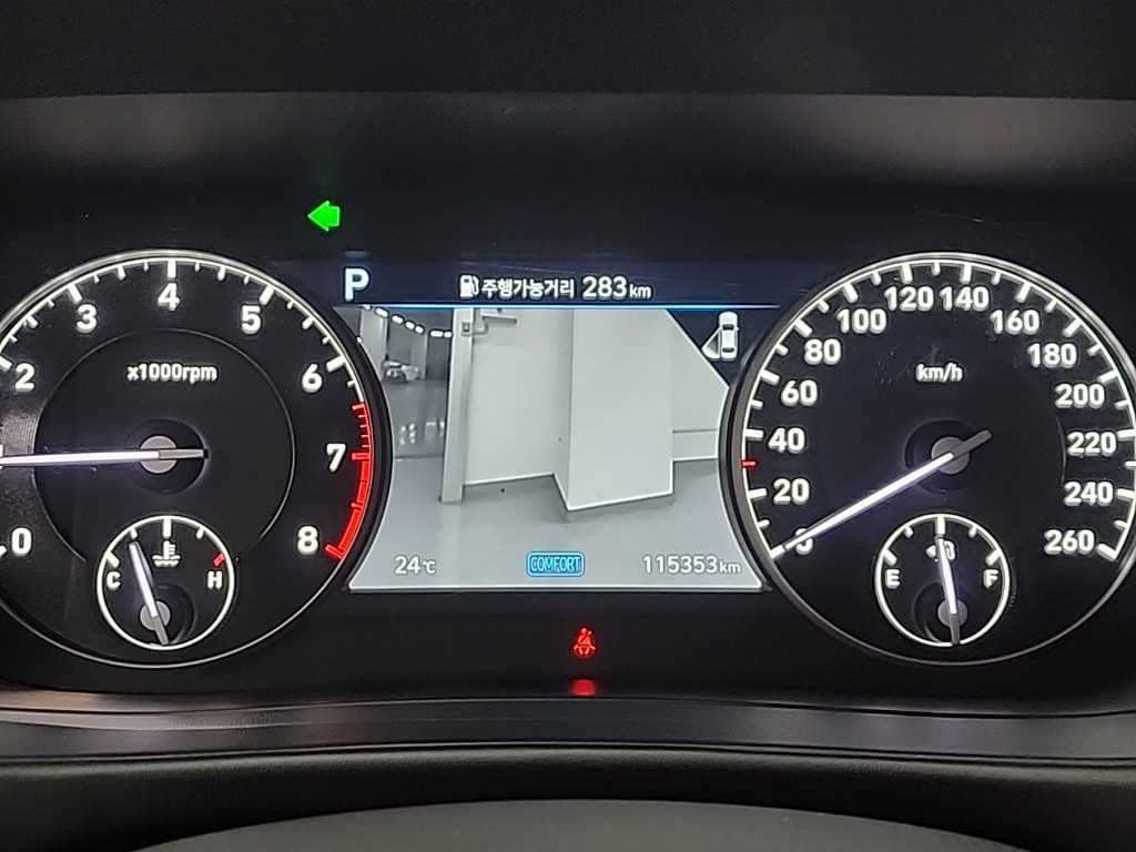 Genesis G90 - Vista 6