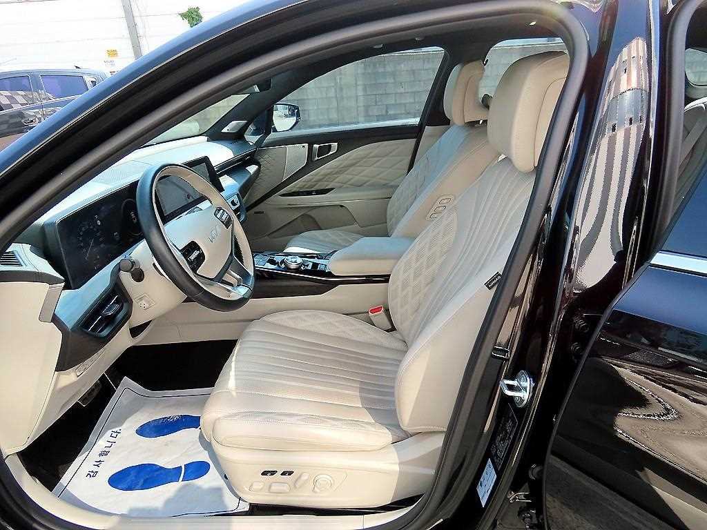 KIA K8 - Vista 5