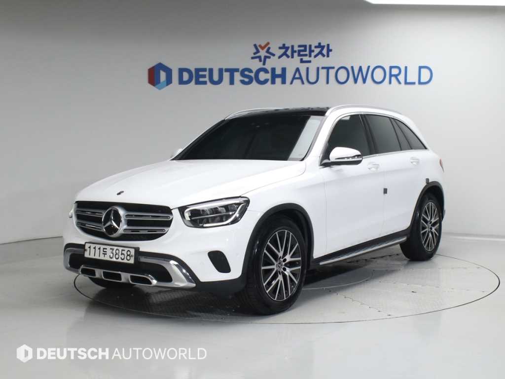 Mercedes Benz GLC Class 2020 Blanco - Importación desde Corea - HF Imports Iquique - Foto 1