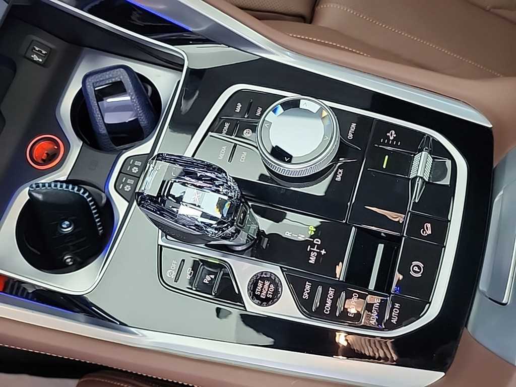 BMW X6 - Vista 8