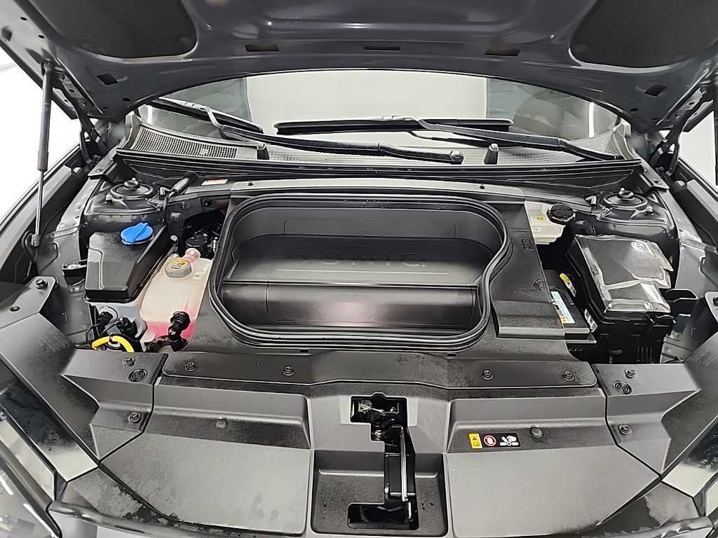 HYUNDAI Ioniq 6 - Vista 5