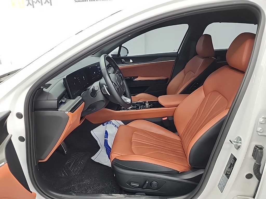 KIA K5 - Vista 11