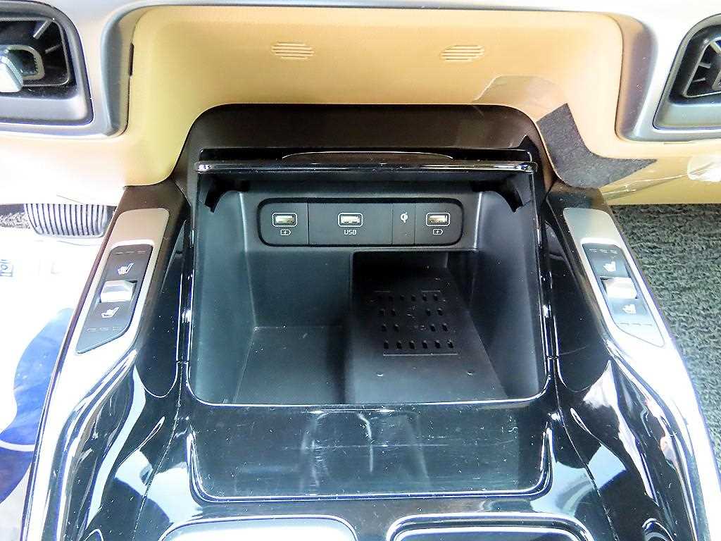 KIA Sorento 2022 Gris - Importación desde Corea - HF Imports Iquique - Foto 13