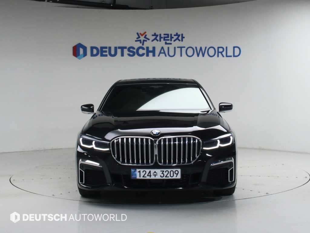 BMW 7 Series - Vista 3