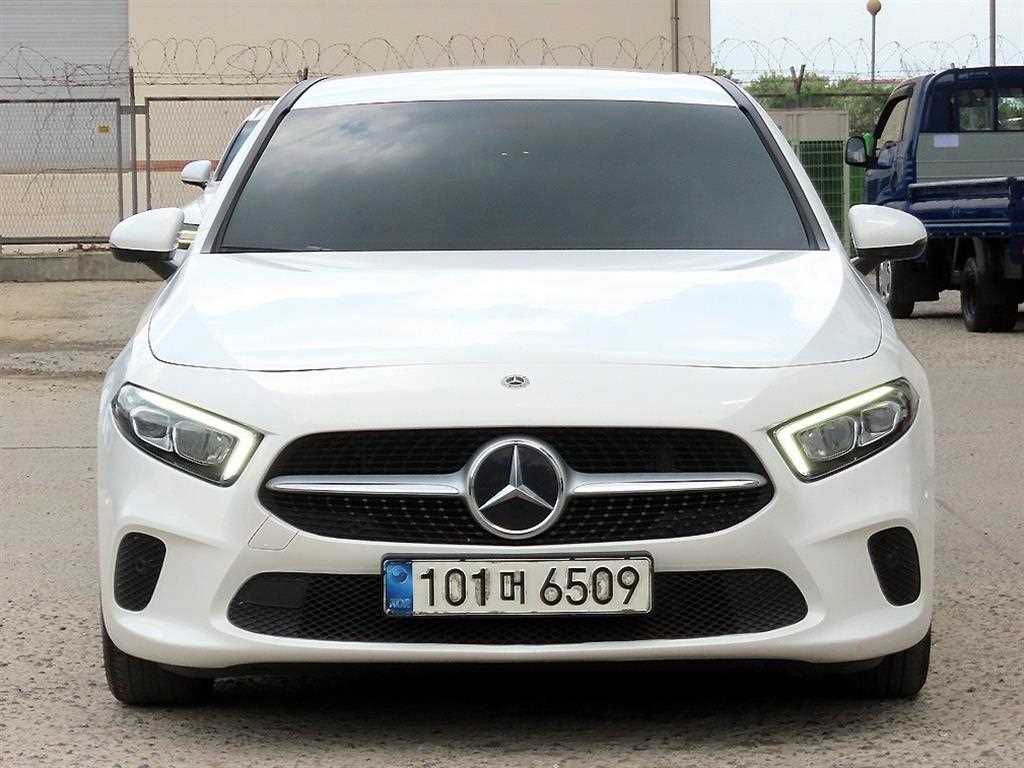 Mercedes Benz A Class 2021 Blanco - Importación desde Corea - HF Imports Iquique - Foto 1