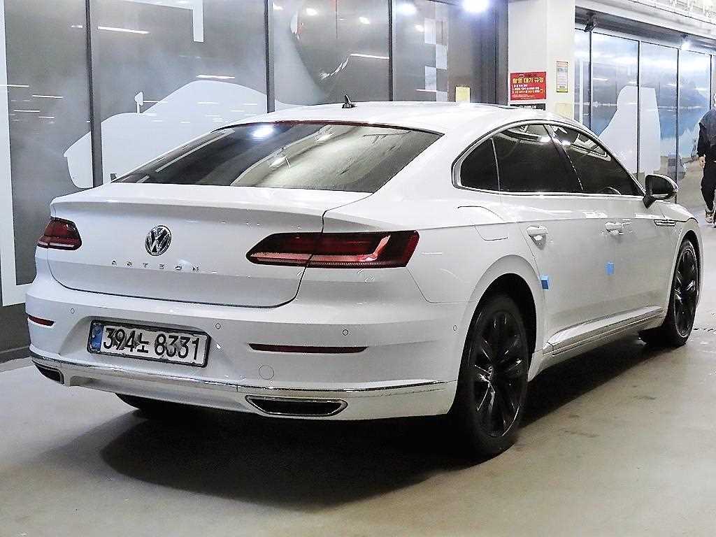 Volkswagen Arteon - Vista 4