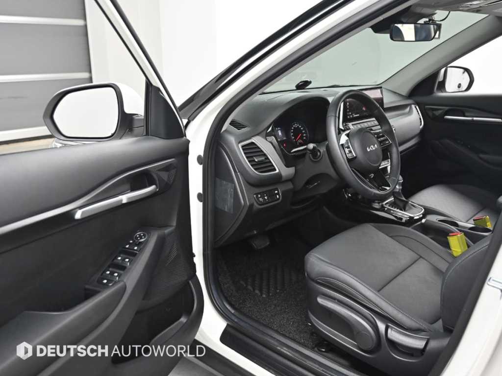 KIA Seltos - Vista 11