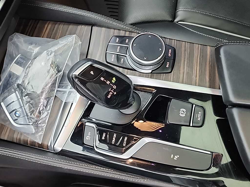 BMW 5 Series - Vista 8