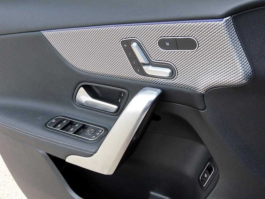 Mercedes Benz A Class - Vista 11